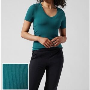 ATHLETA Renew Teal Ribbed V-Neck Tee Size Small EUC
